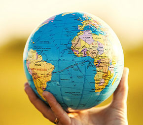 world globe signifying teaching english abroad